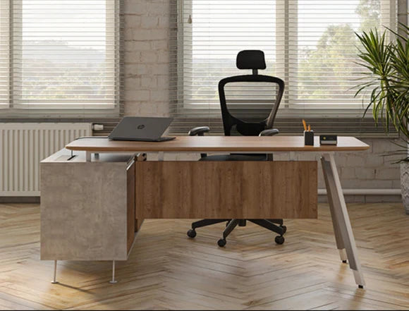 Aston Desk image 2