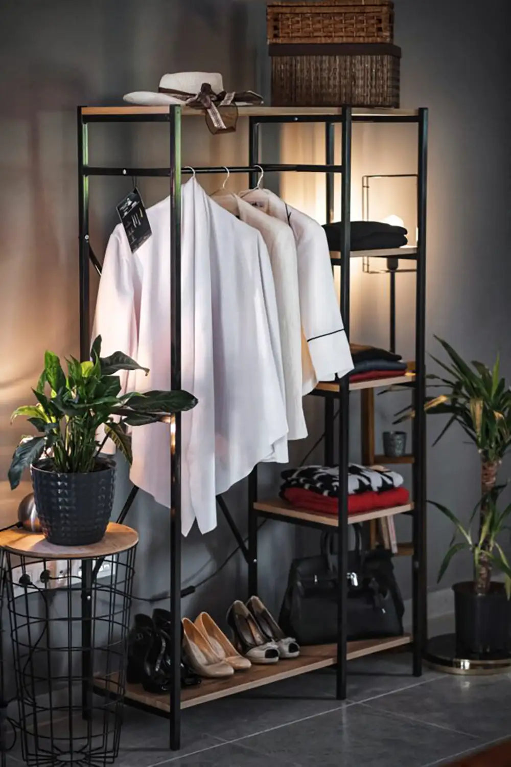 Juzdaan - Sleek Organizer for Daily Wardrobe Needs