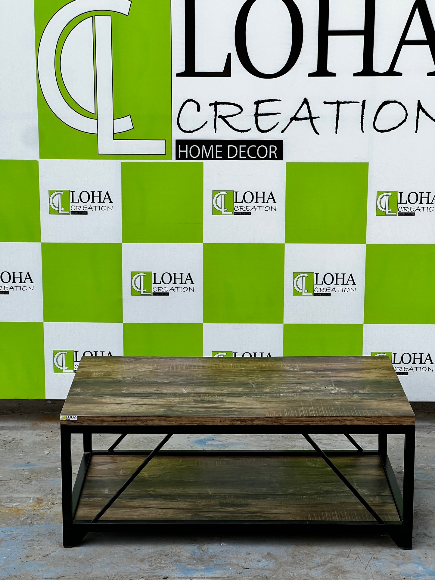 Zaviyah Table-Aesthetic Central Table