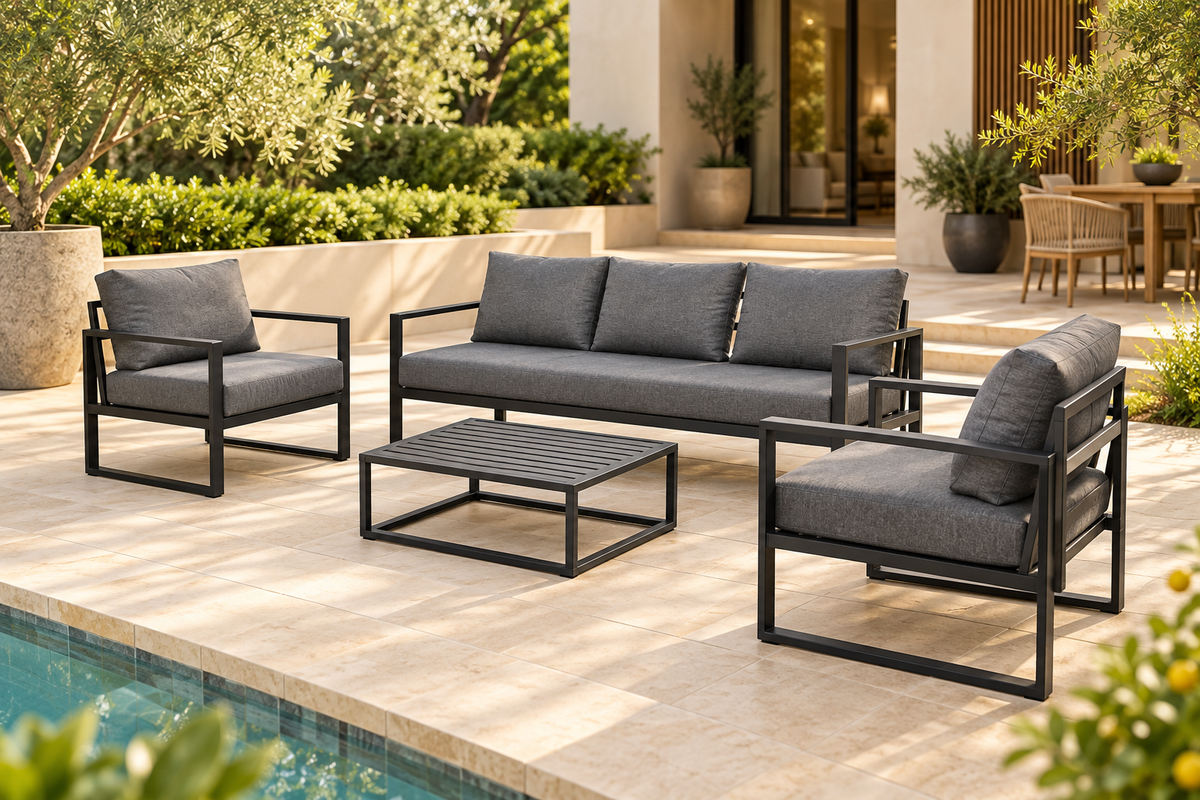 Sofa Set – Relaxed Seating with a Modern Metal Frame